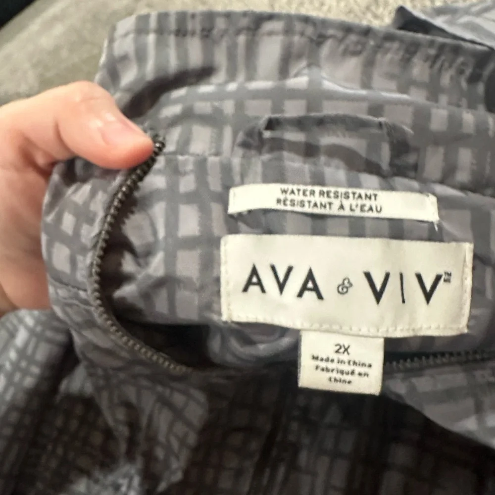 Ava & Viv rain jacket - Picture 2 of 3